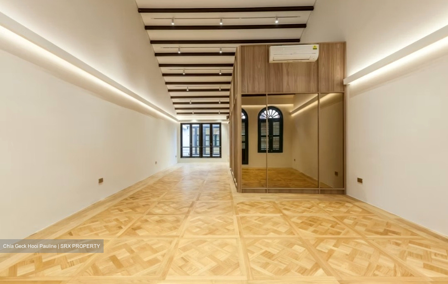 Mosque Street (D1), Shop House #570003381